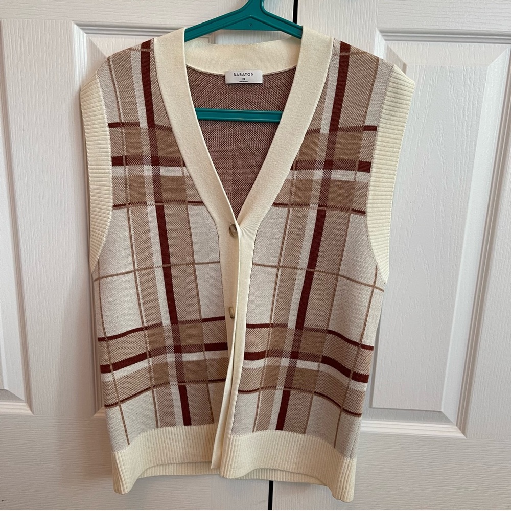 Aritzia/Babaton - Vest Cardigan